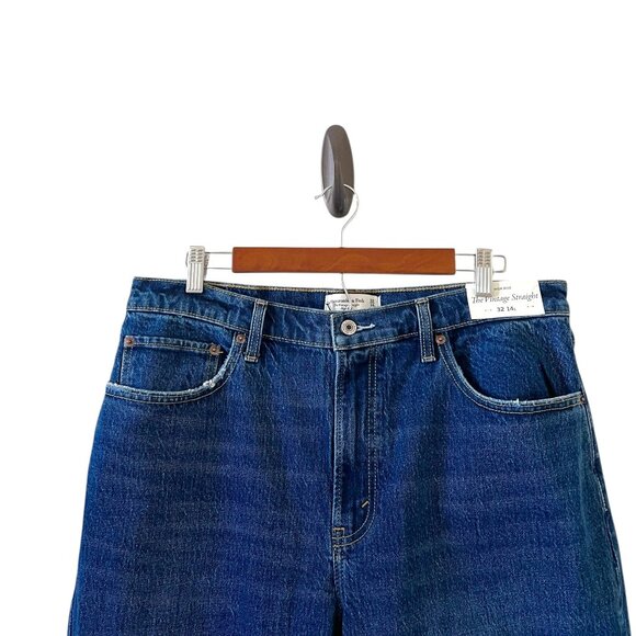 Abercrombie & Fitch NEW The Vintage High Rise Straight Jeans Size 14L - Picture 4 of 16